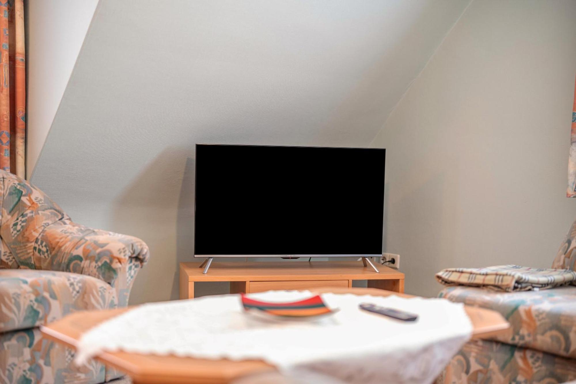 Haus Marianne Schmelzle Apartment ฟรอยเดนชตัดท์ ภายนอก รูปภาพ