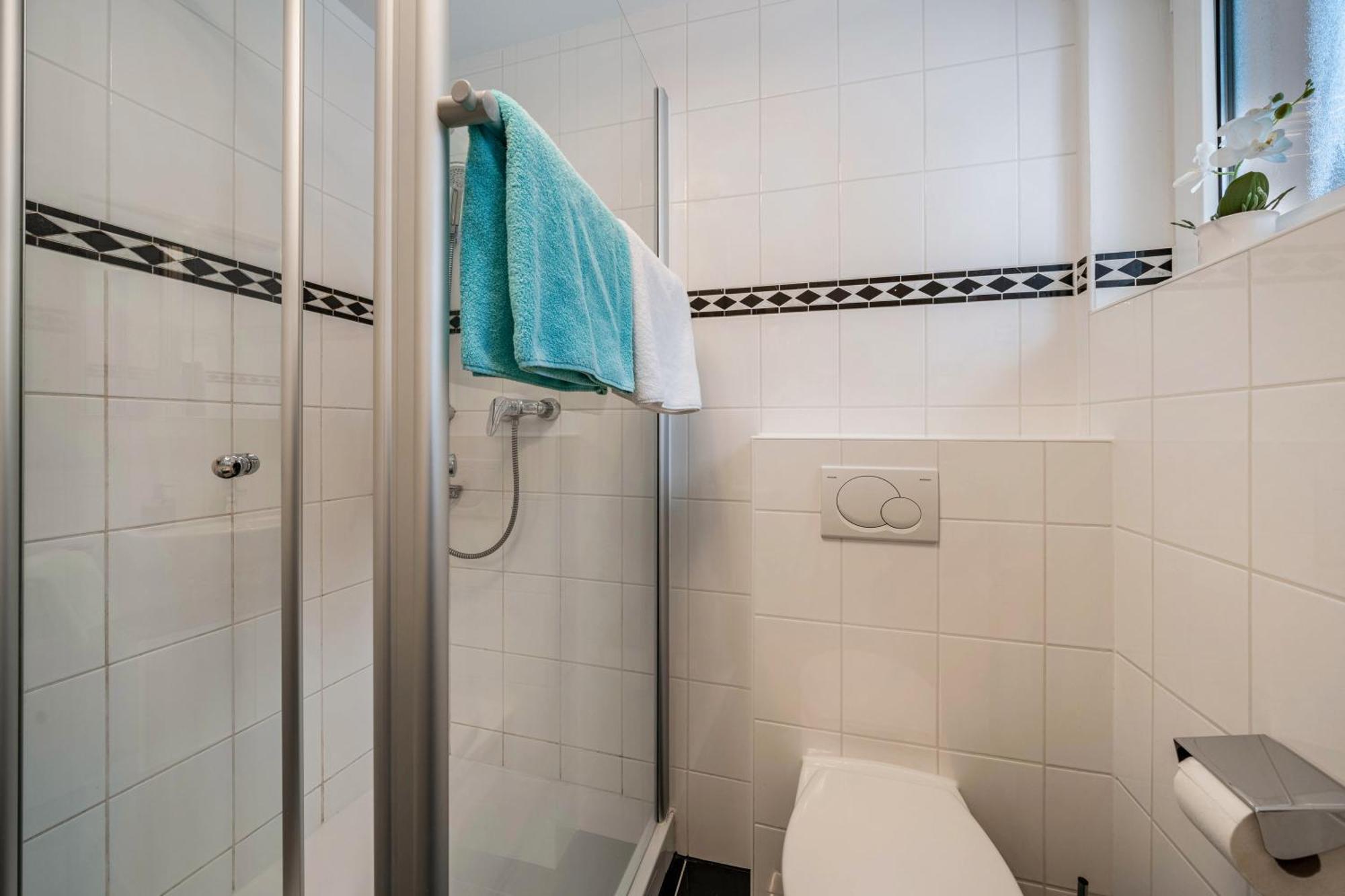 Haus Marianne Schmelzle Apartment ฟรอยเดนชตัดท์ ภายนอก รูปภาพ